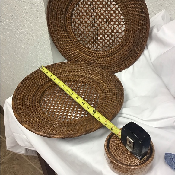 Set of rattan centerpiece trays & coasters - Picture 5 of 8